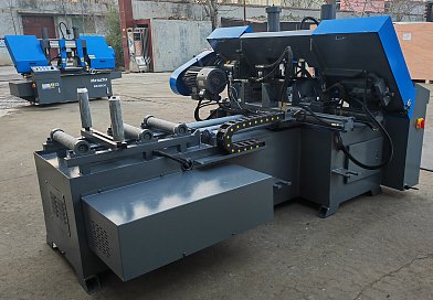 Фото 64 - MetalTec BS 300 CA автоматический колонный ленточнопильный станок.