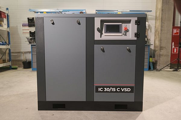 Фото 41 - Винтовой компрессор IC 30/15 C VSD IP55.