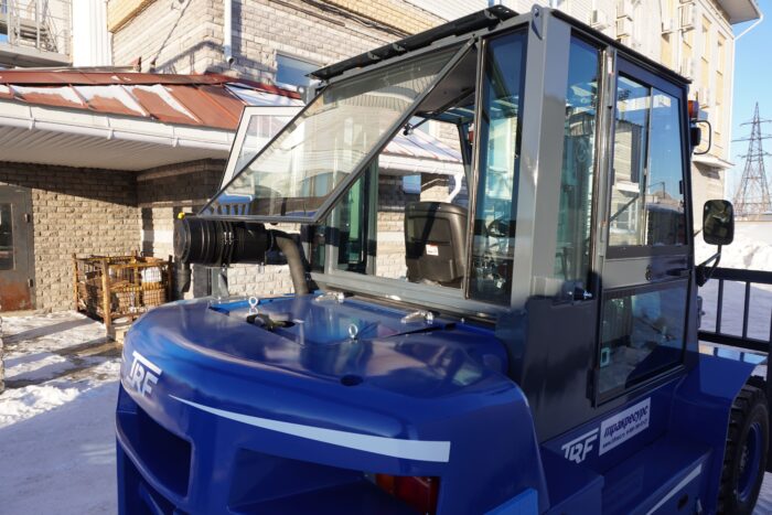 Фото 8 - Вилочный погрузчик TRF D70-4i.